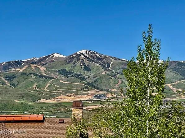 1578 E Longview Dr, Hideout, UT 84036