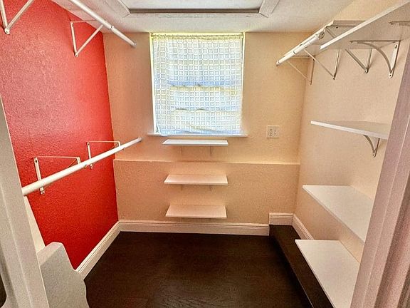 5th image of 26 Acacia St #1