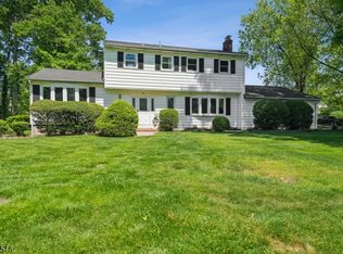 36 Eastbrook Rd, Parsippany, NJ 07054