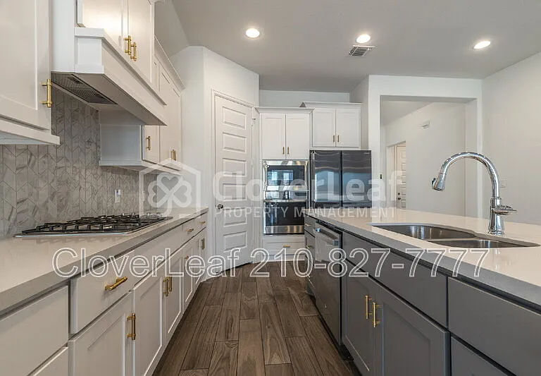 1045 Blue Oak Blvd — Photo 11