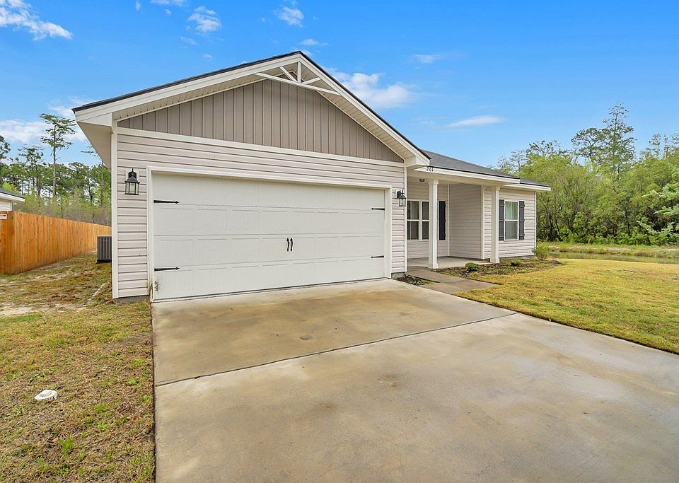 201 Grayson Ave, Hinesville, GA 31313 Zillow