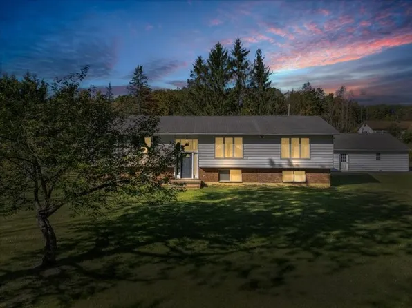 187 Horan Rd, Vestal, NY 13850
