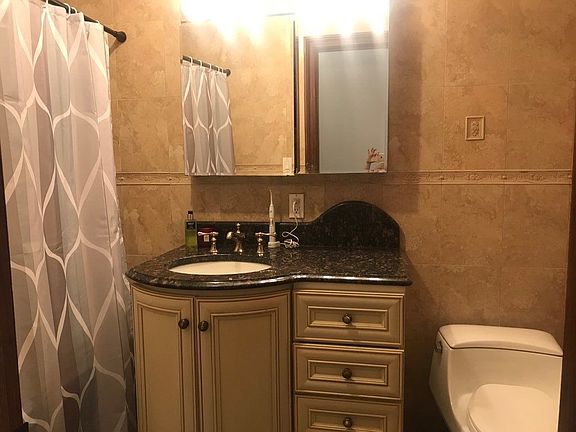 5th image of 427 W 147th St #2