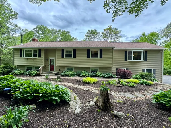 4 Paradise Court, New Fairfield, CT 06812