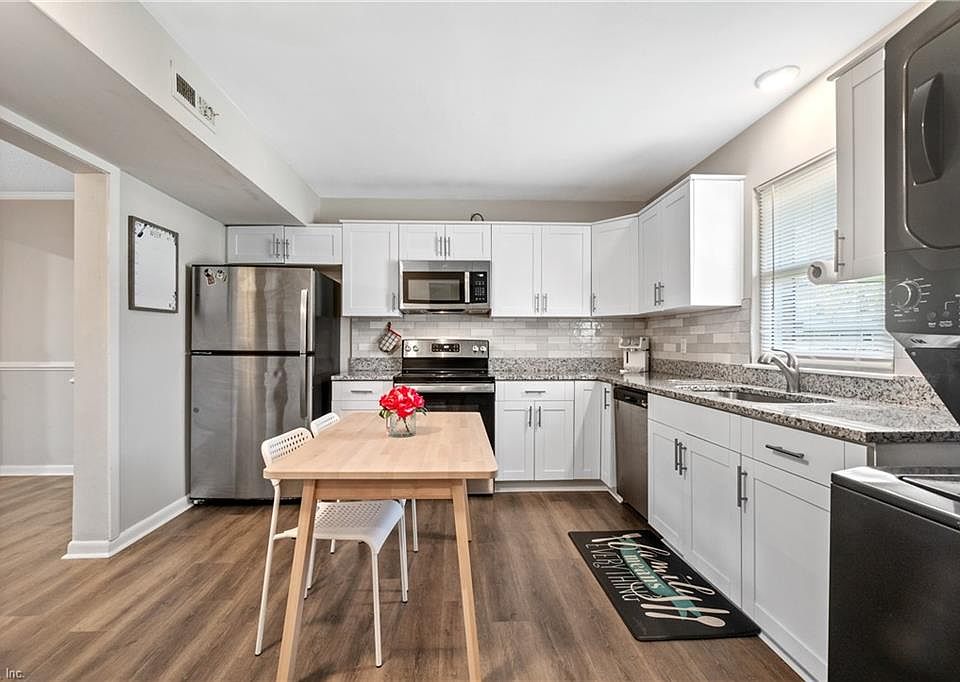 1st image of 814 Lake Edward Drive