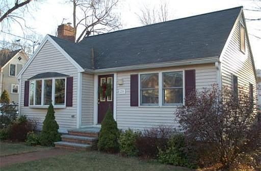 1st image of 294 Asbury St