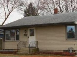 1319 Nicholson St, Joliet, IL 60435