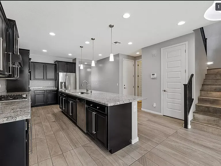 2063 E Lantana Dr — Photo 16