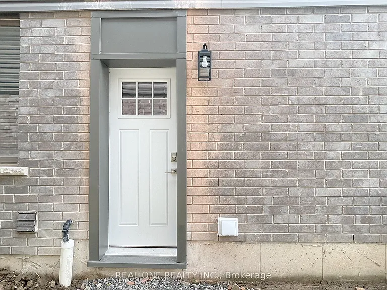 67 Burley Ln — Photo 3