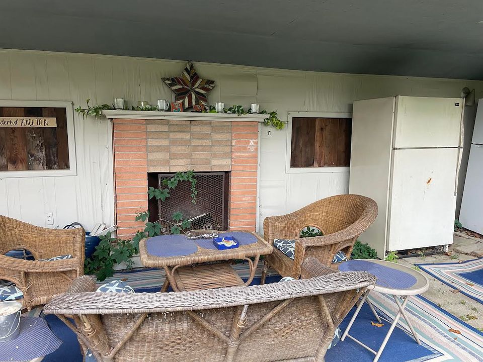 Outdoor recreation area