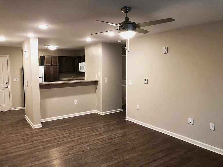 Adair Court — Photo 12
