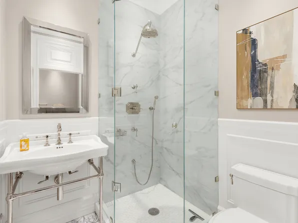 140 West 69th Street image 7 of 9