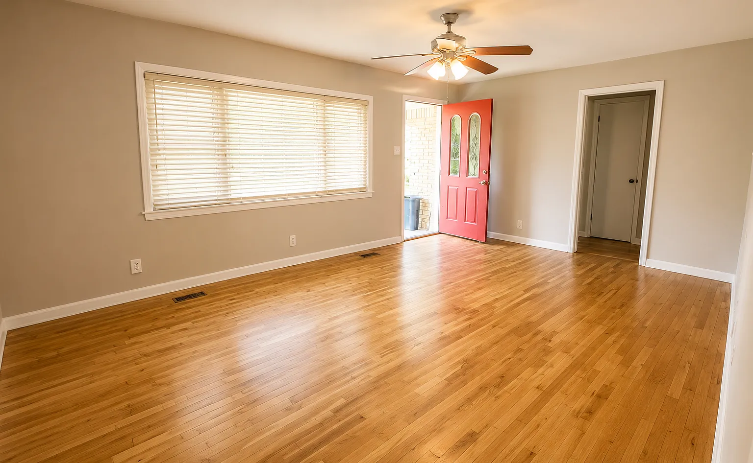4 bed, 1438 sqft, $2,000 — Photo 2