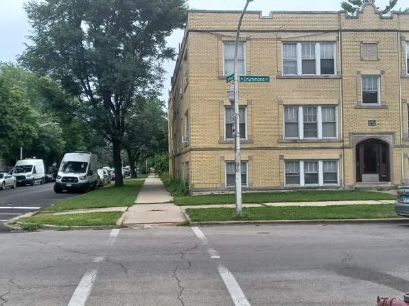 5301 W Drummond Pl, Chicago, IL 60639