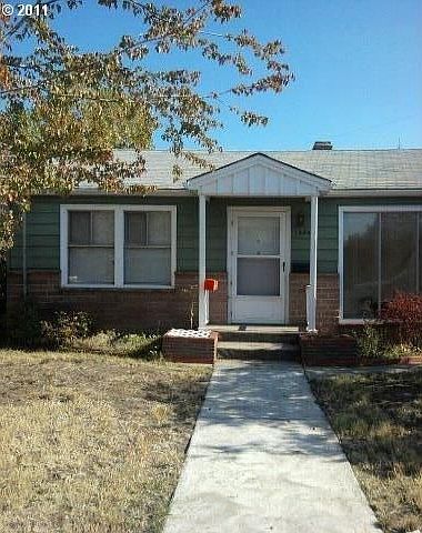 1st image of 1204 NE Elm St