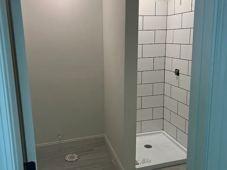 214 Park St — Photo 6