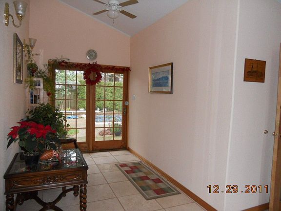 2nd image of 12861 NE 84th St