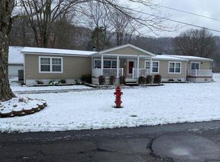 1414 Riverside Ave, Northern Cambria, PA 15714