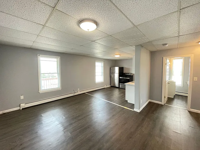 416 Rimmon St #6 — Photo 2