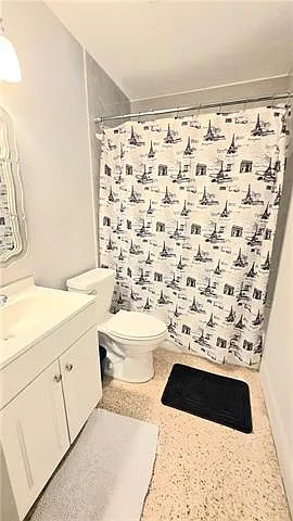 508 Omega St #18B — Photo 12