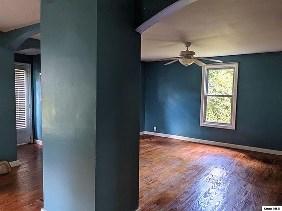 3rd image of 548 S Marion St