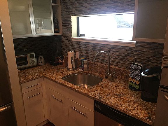 3rd image of 212 Moody Ave #3