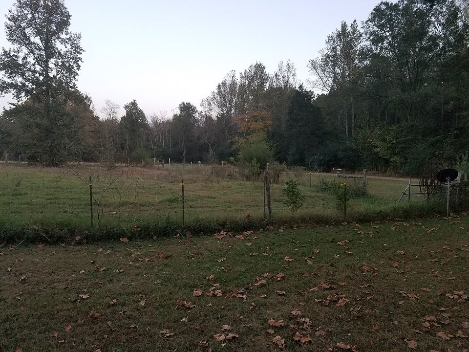 2nd image of 18-7886 Ewalina Rd
