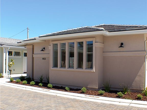 5th image of 1468 Ronald Way
