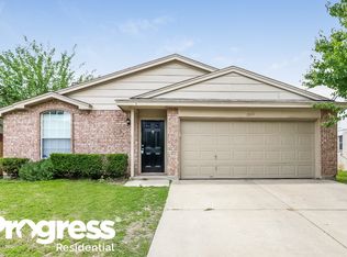 1906 Winter Pass Trl, Arlington, TX 76002
