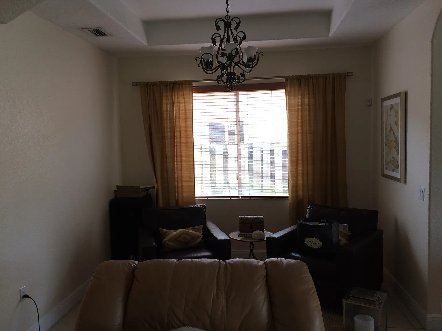 3 bed, 2000 sqft, $3,900 — Photo 3