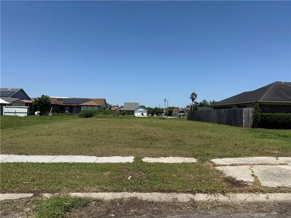 13933 Explorers Ave, New Orleans, LA 70129