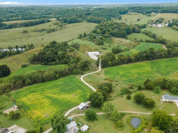 335 W Spring Valley Rd, Jackson, MO 63755