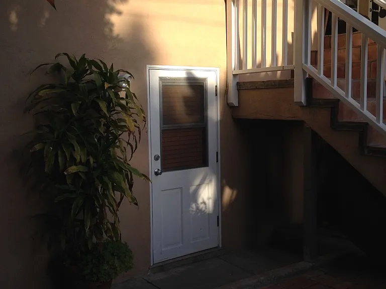 Right hand side entrance
