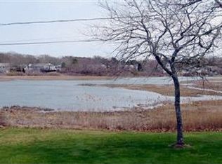 29 Love Etta Ln, West Dennis, MA 02670