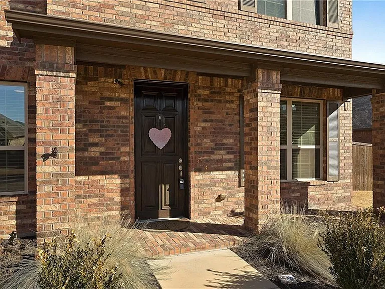 13050 Brook Ridge Dr — Photo 3