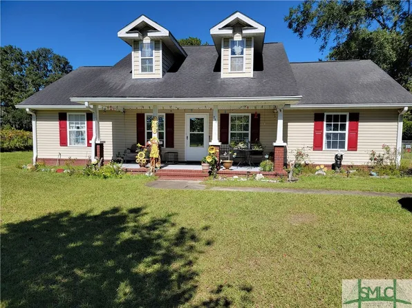 292 Lake Drive, Midway, GA 31320