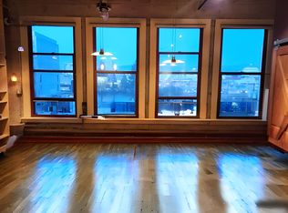 201 4th St APT 408, Oakland, CA 94607