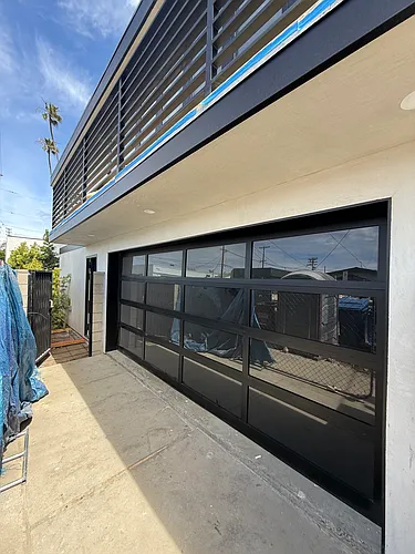2109 Zeno Pl Photo 1