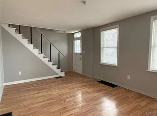 261 W 5th St APT 1, Oswego, NY 13126