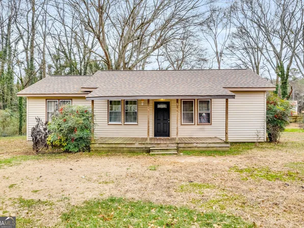 415 Grogan St, Lavonia, GA 30553