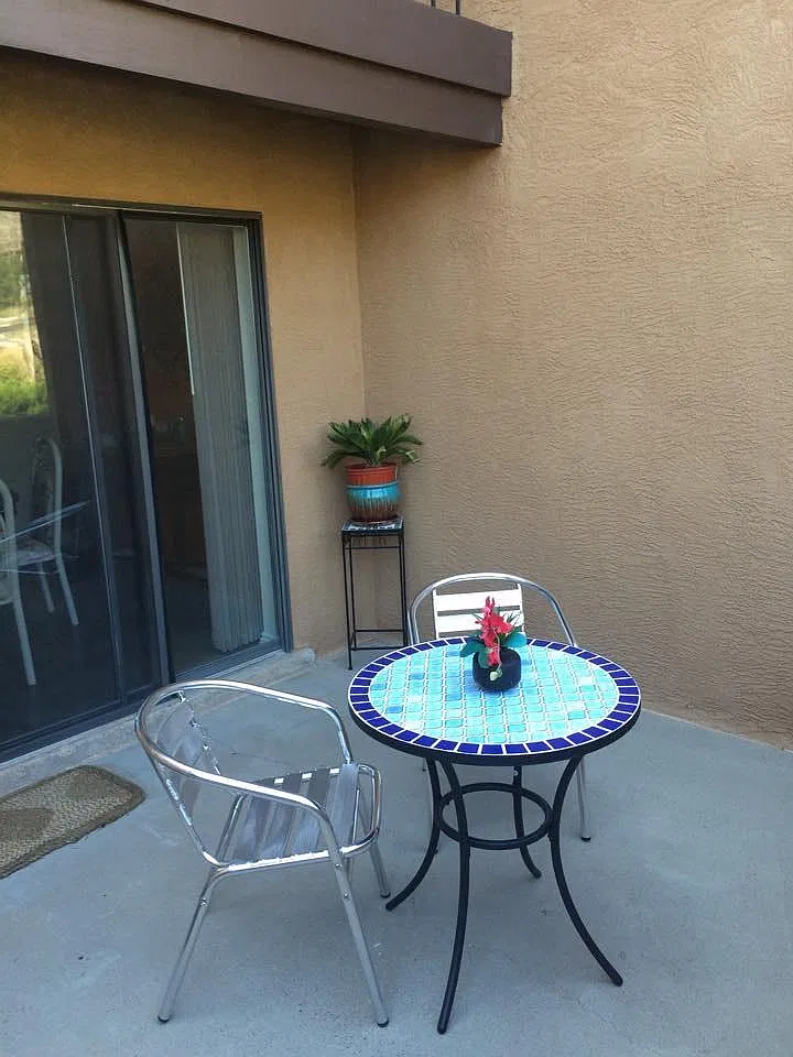 810 Live Oak Road NE — Photo 4