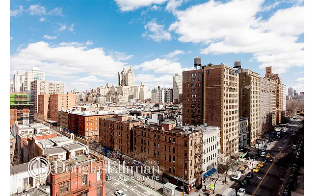 Sold by Douglas Elliman | media 26