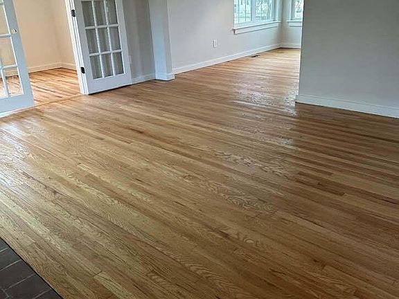5th image of 100 Thornton Ave