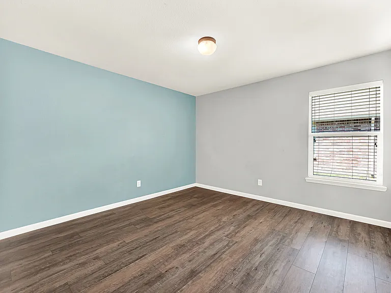 4613 Mountain Oak St — Photo 14