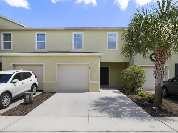 257 Arbor Lakes Dr, Davenport, FL 33896