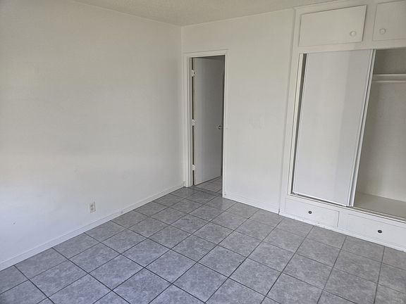 3rd image of 1855 E Devonshire Ave APT 1