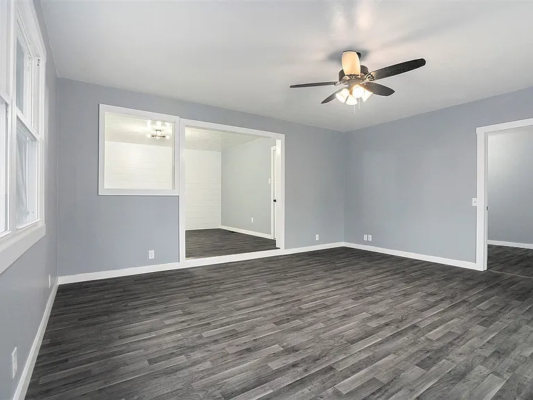 19207 Tarman Rd — Photo 10