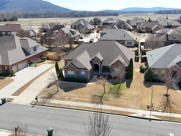 3005 Laurel Cove Way, Gurley, AL 35748