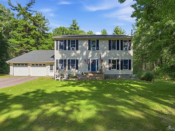 5th image of 1431 Forestburgh Road