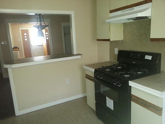 4th image of 1517 Rosalie St